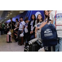 Inscrições do programa Ganhando o Mundo são prorrogadas até 26 de abril no Paraná